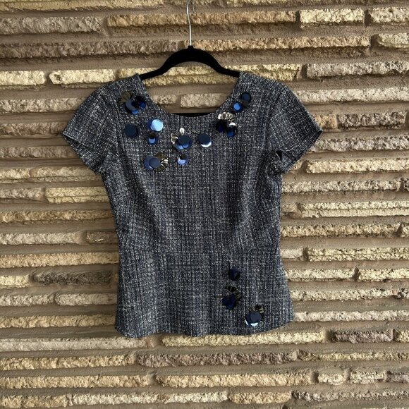 Banana Republic Navy Blue Tweed Embellished Harper Peplum Top Size 2P - Picture 9 of 9